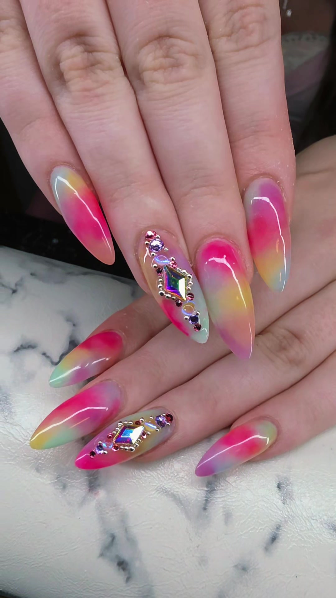 @house_of_acrylics