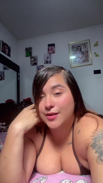 @️Nicol💋