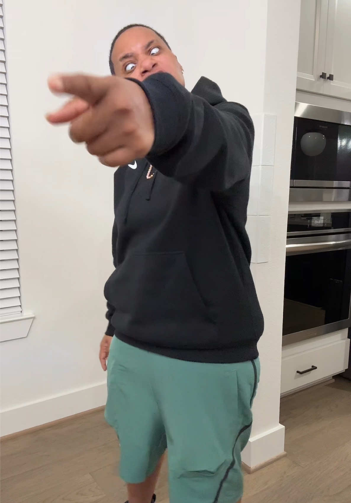 @AprilLitTV