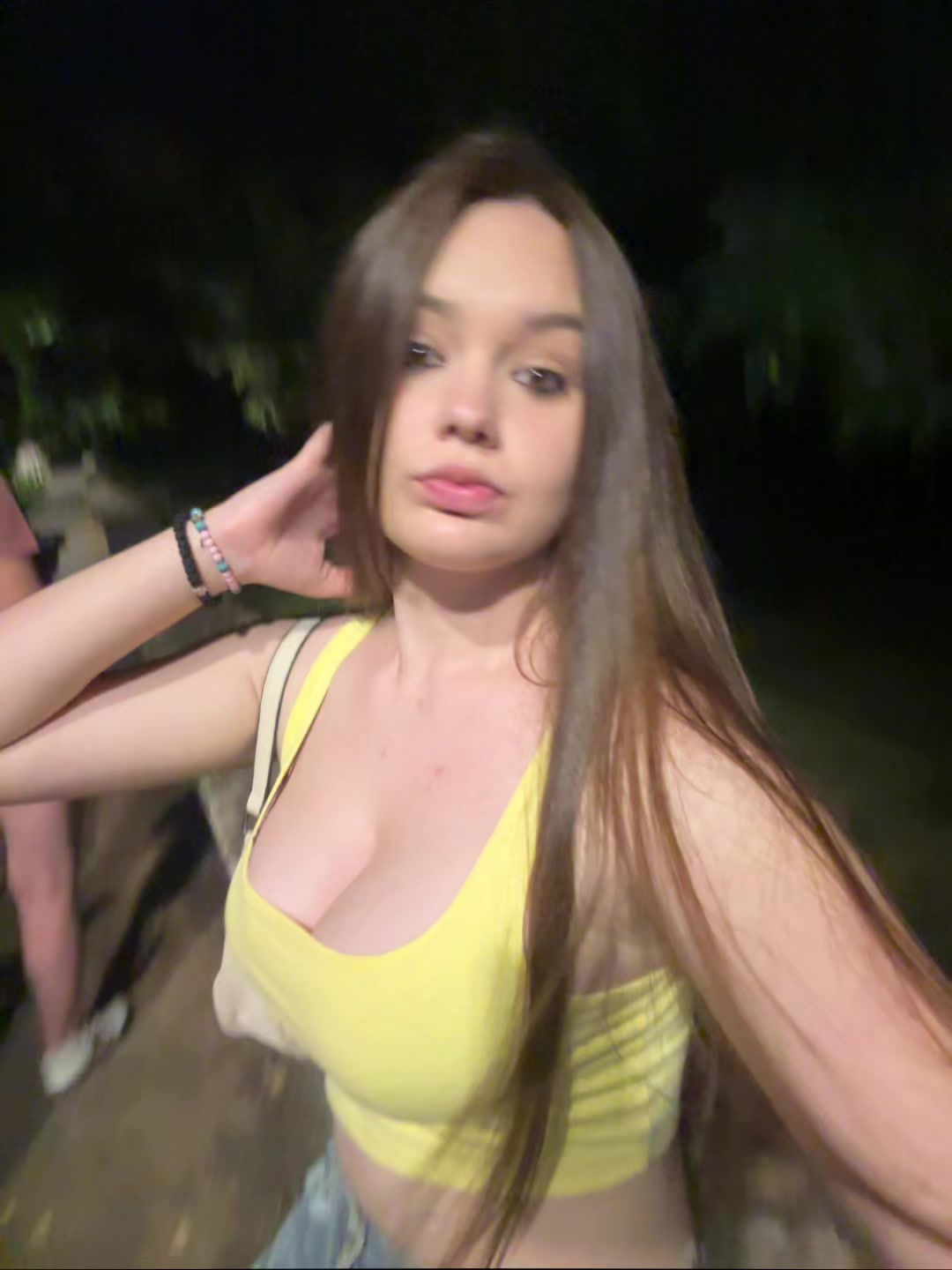 @твоја омиљена бринета👩🏽