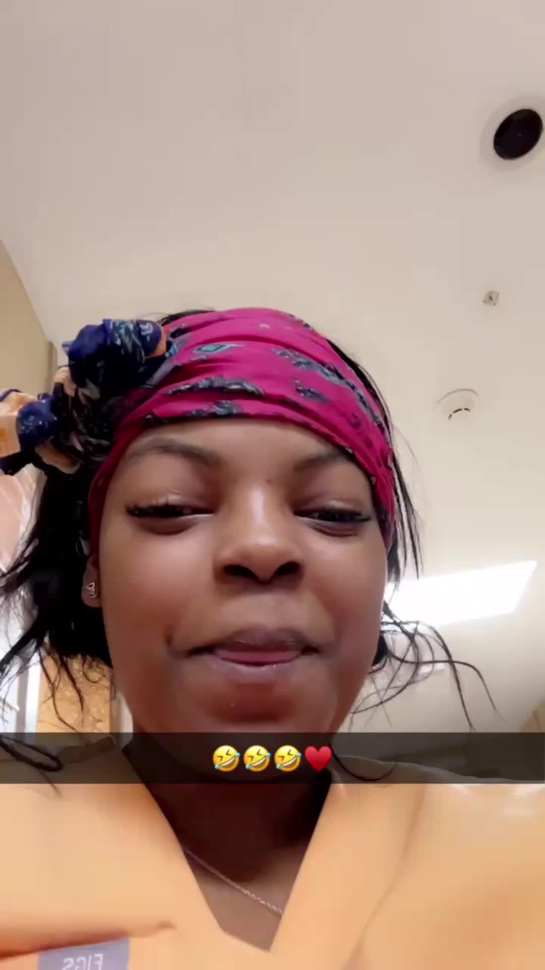 @CinQuona