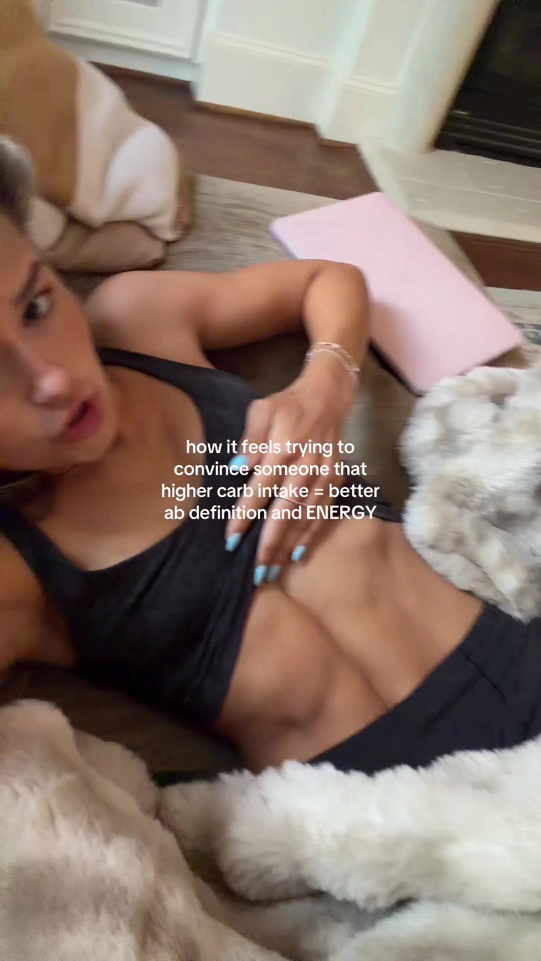 @elliejoymoves