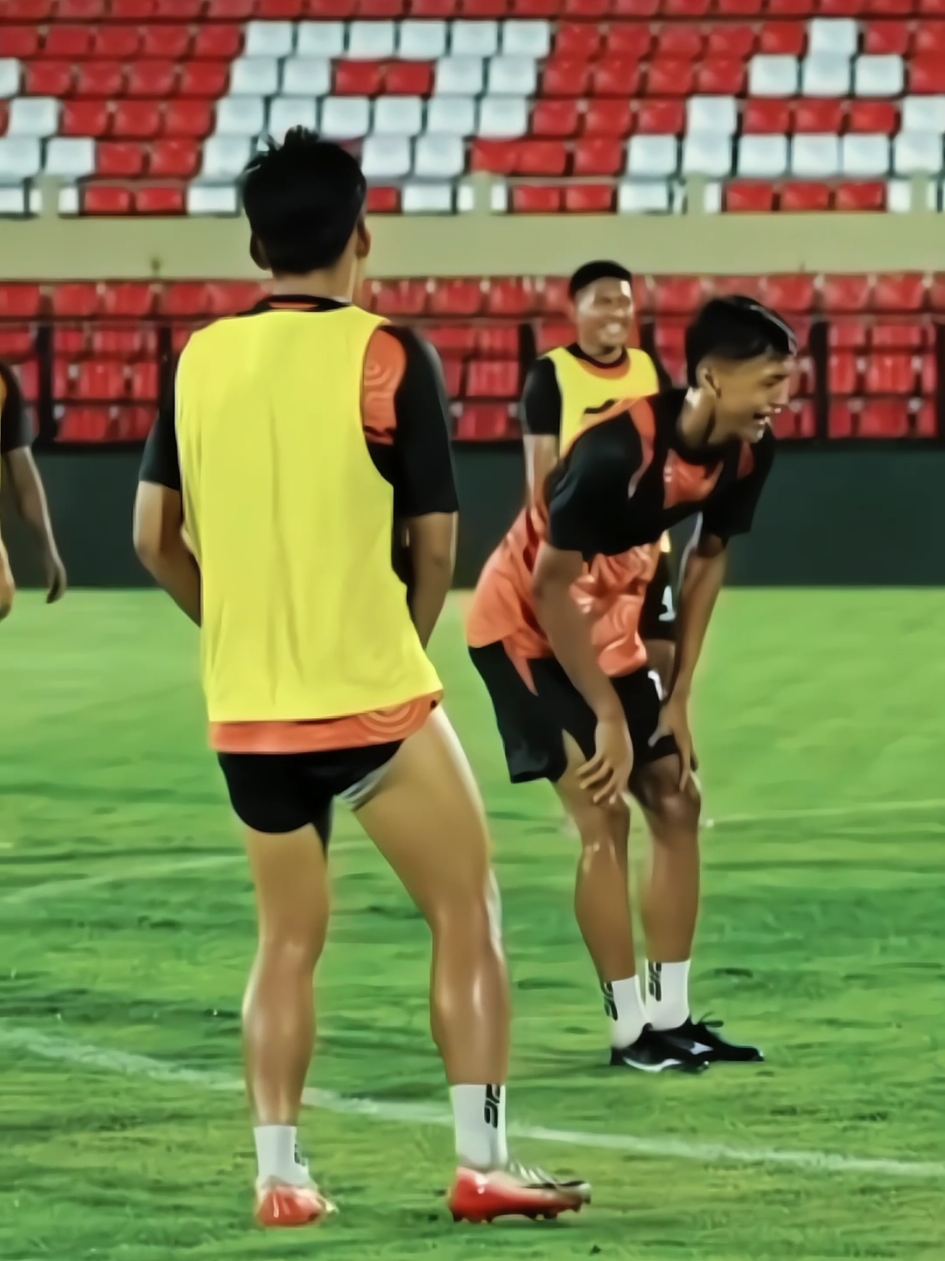 @jakmania cariu ๐น