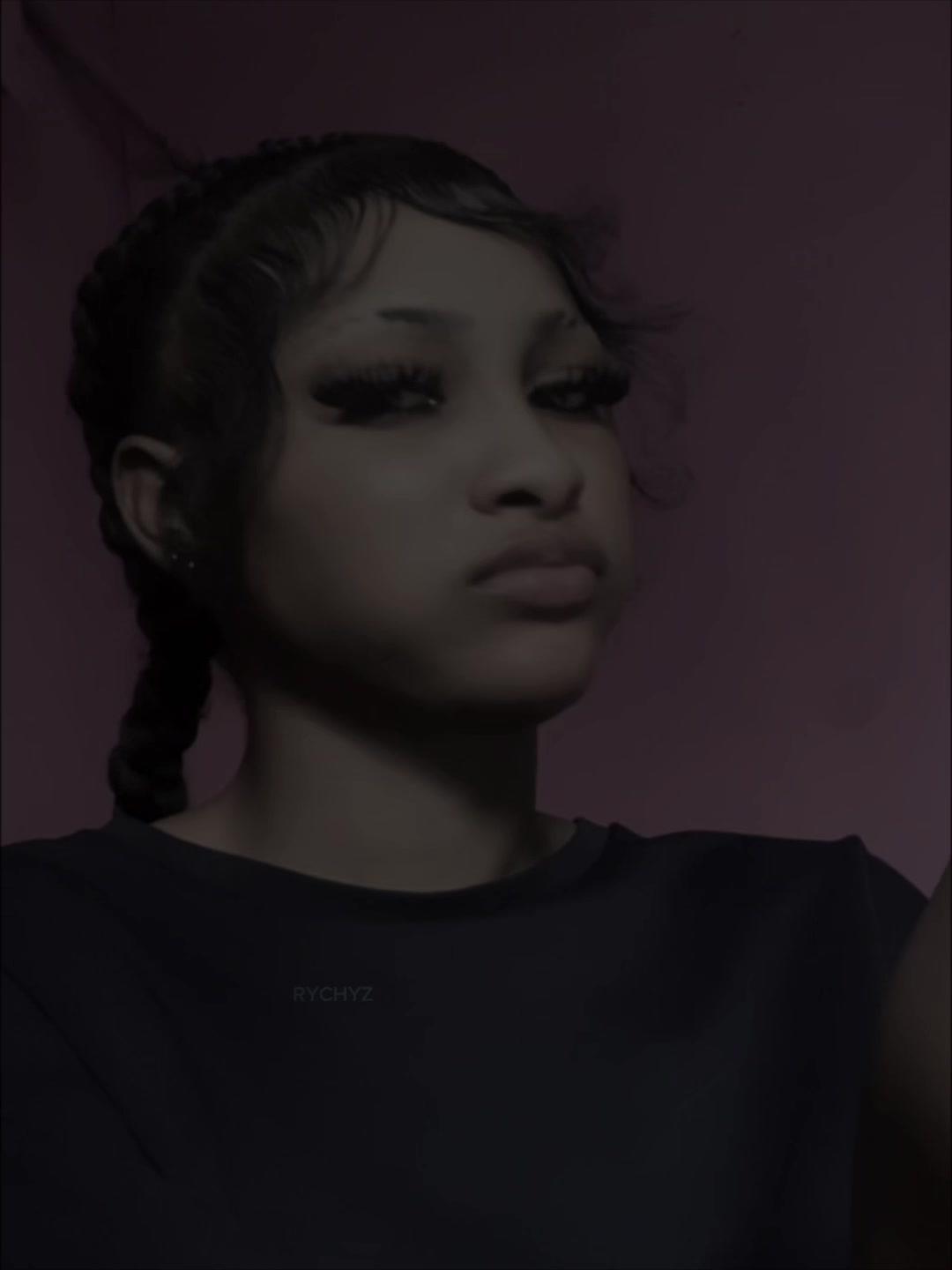 @Pretty_R🕷️