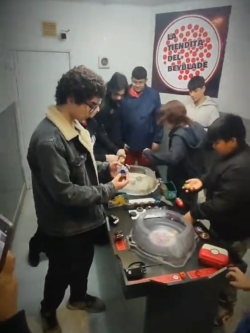 @La Tiendita Del Beyblade