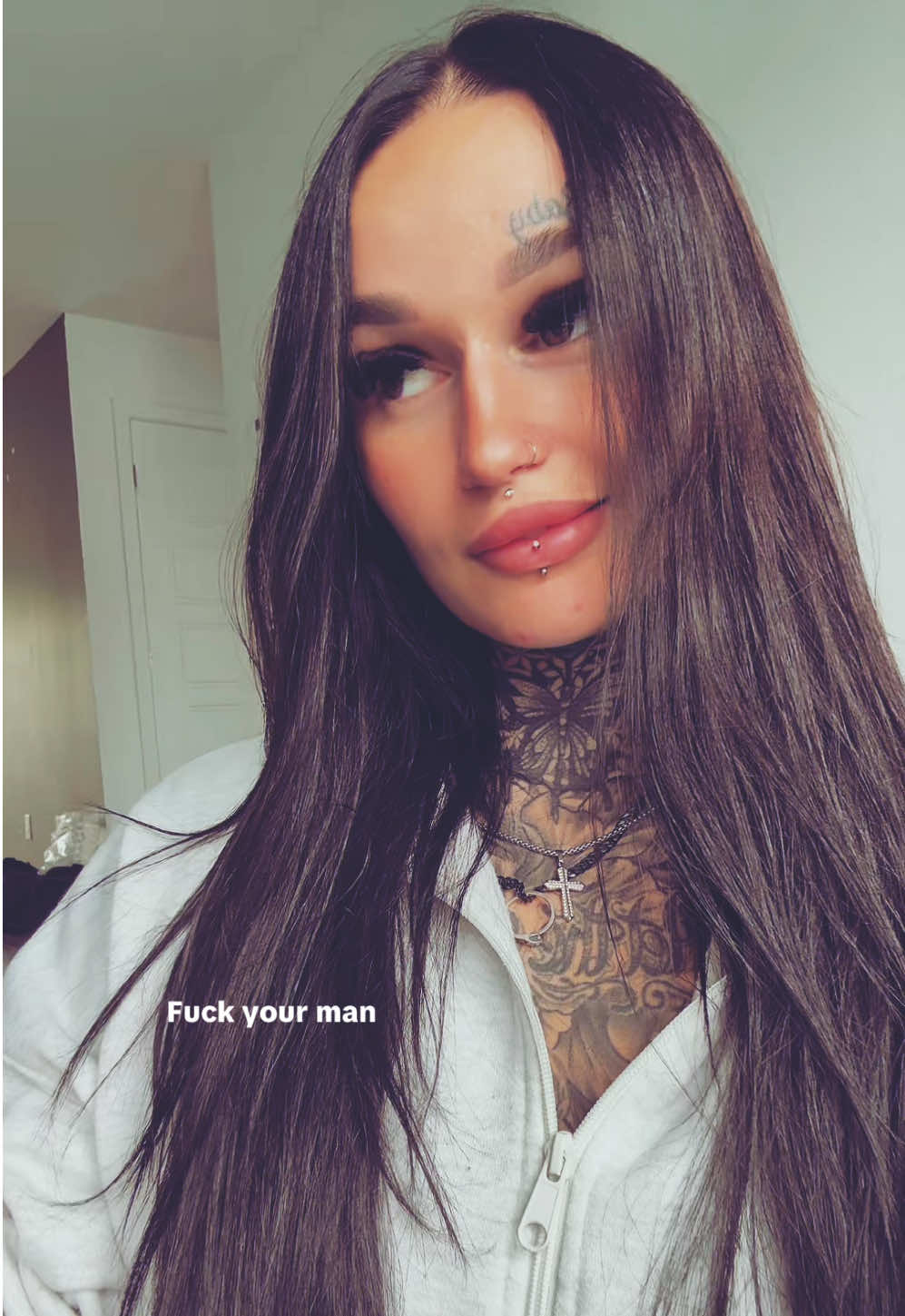 @Alexe🖤