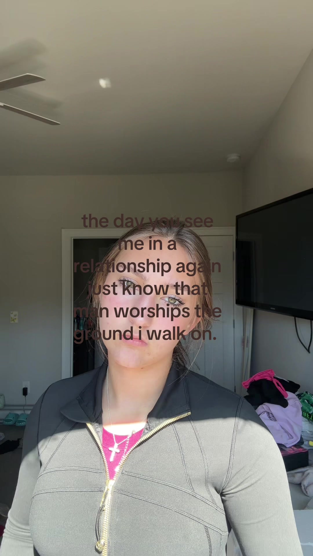 @???