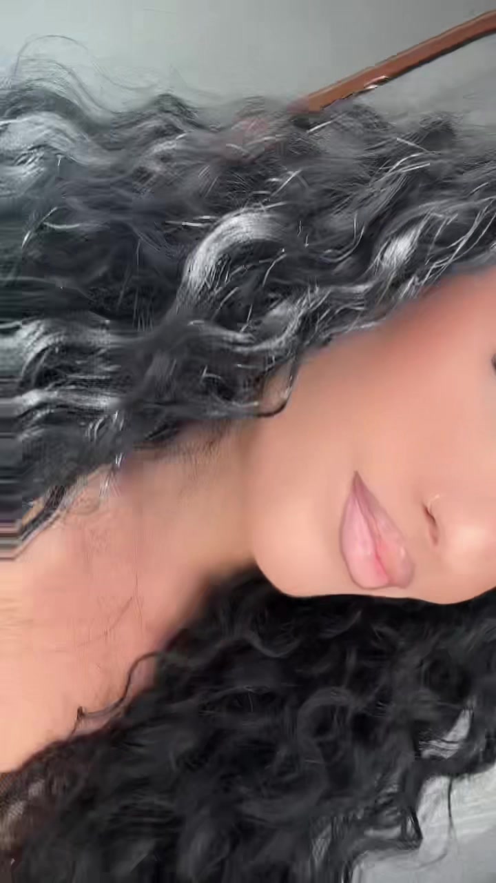 @Aboutmekc_