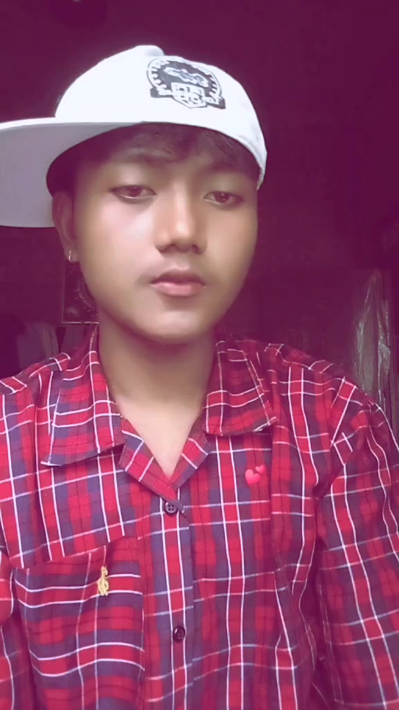 @✨👀TharuwA..BoY👀🩵