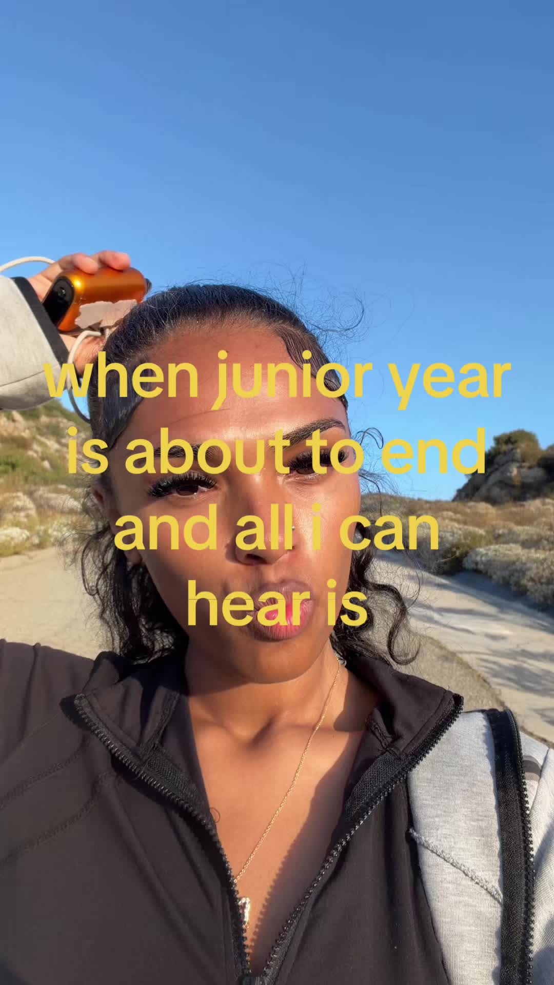 @♛