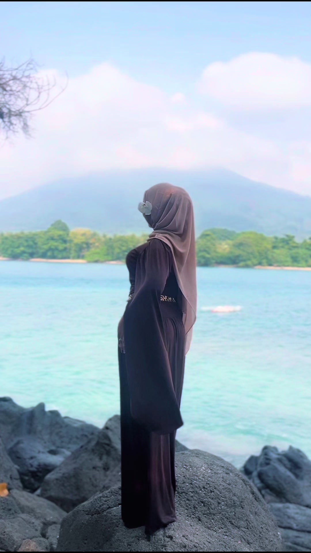 @Nurul Azla
