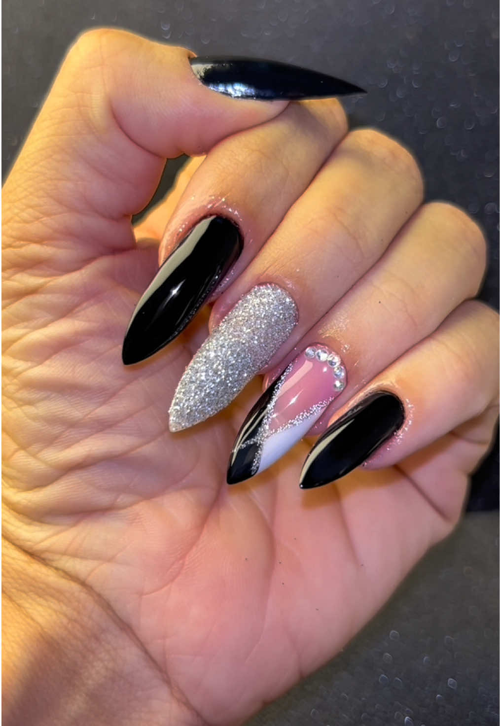 @Thaís Marinho | Unhas Naturais