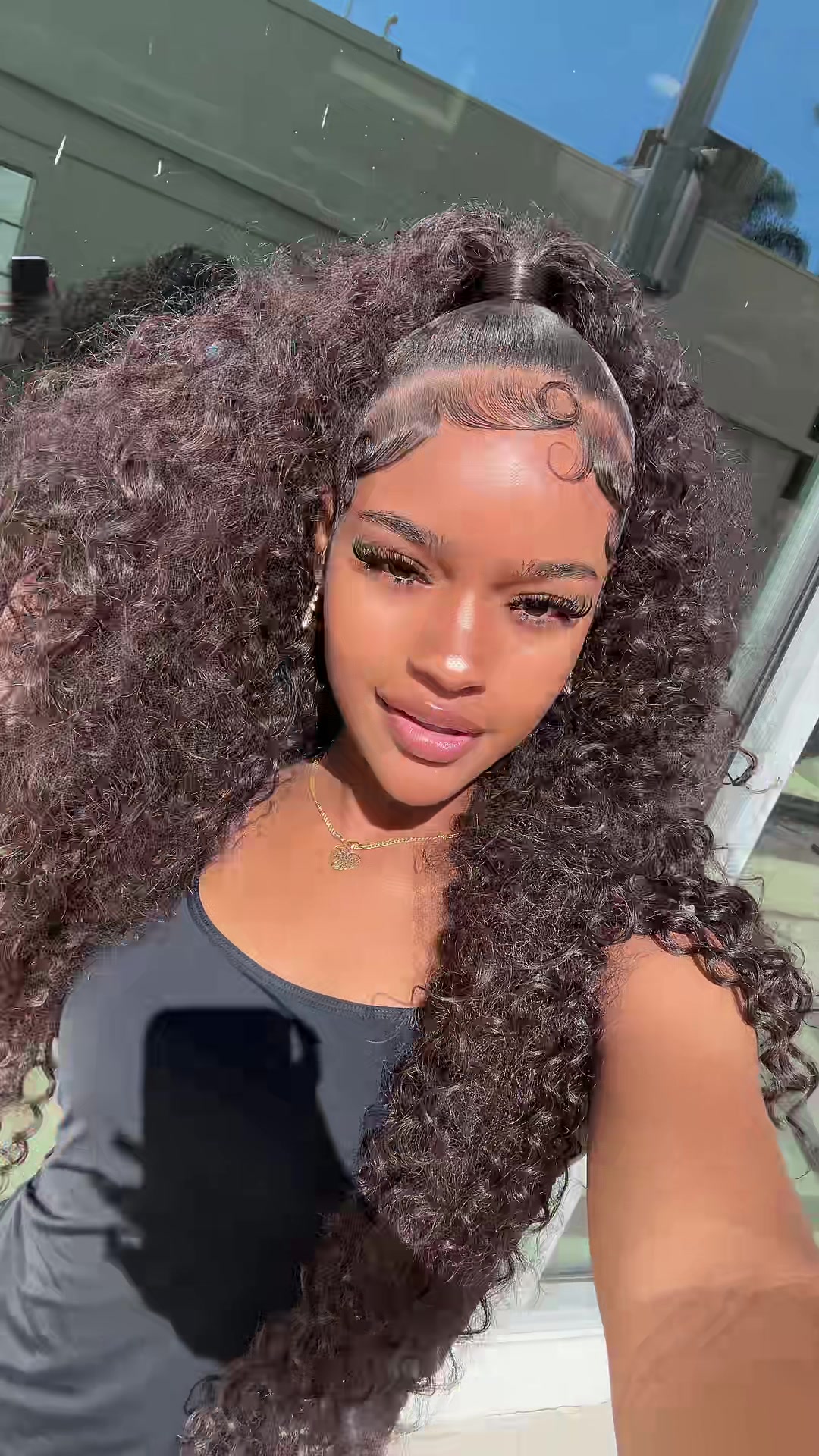 @sexiiredbonee