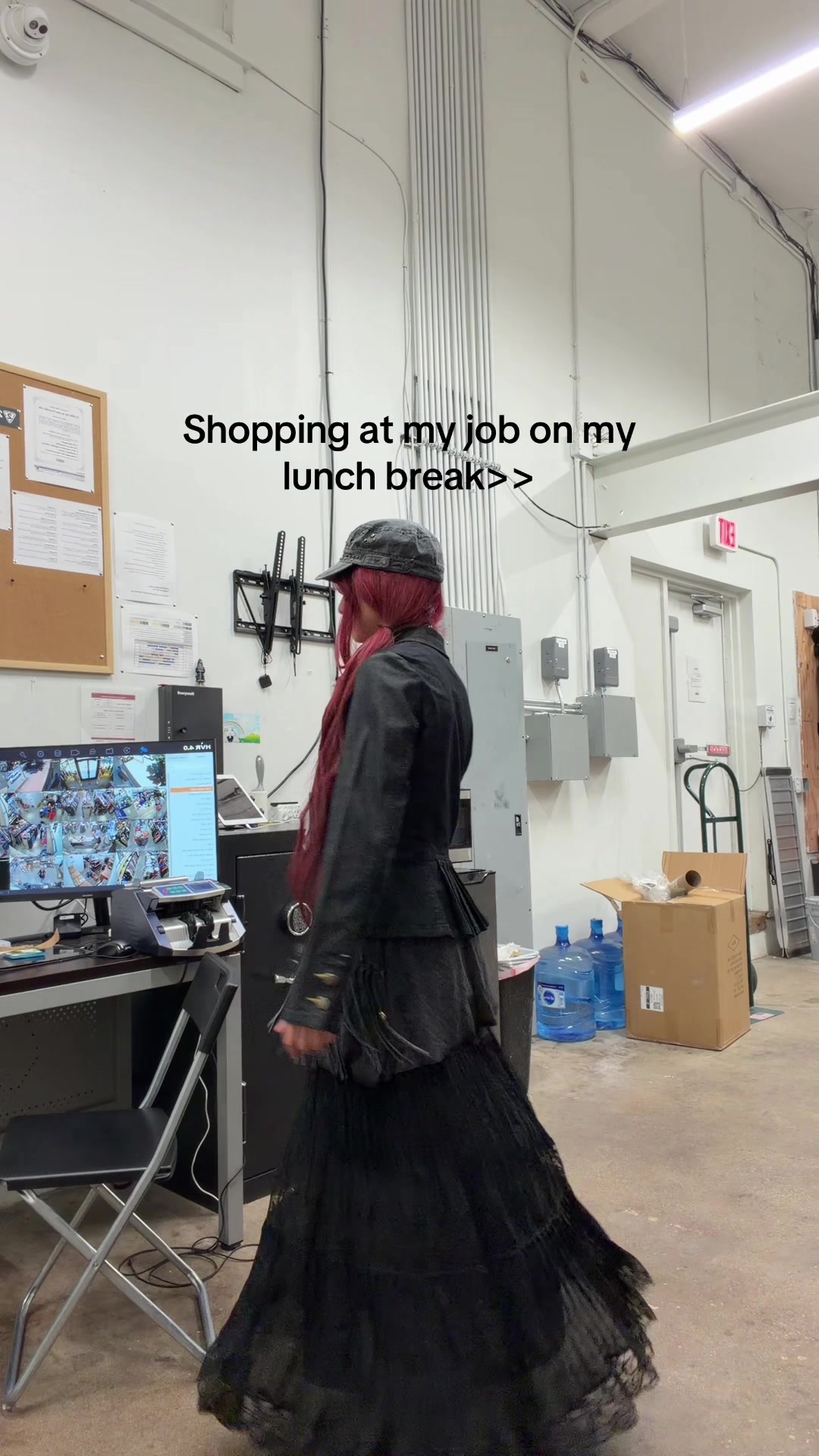 @Desi🧸