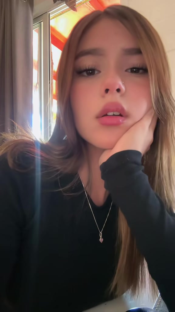 @flom_beln