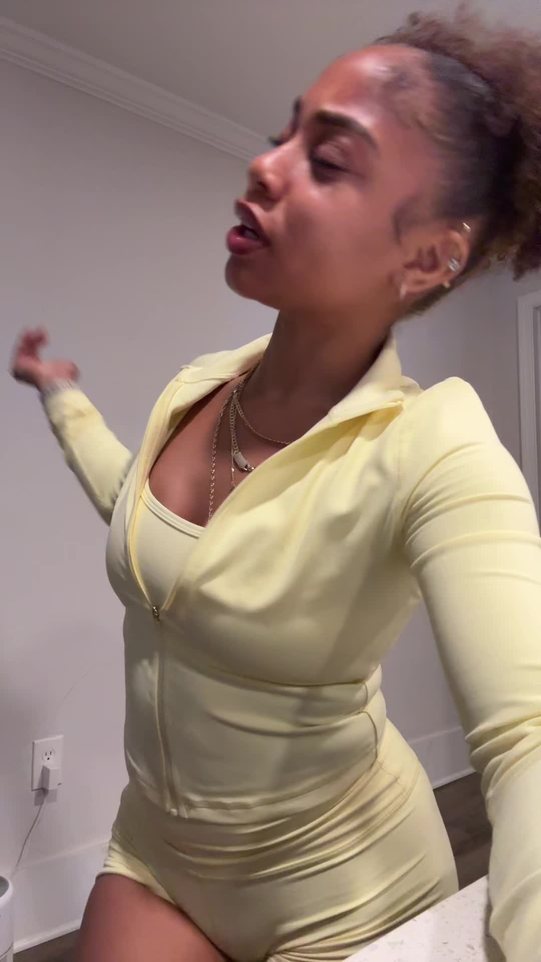 @jambajuicej