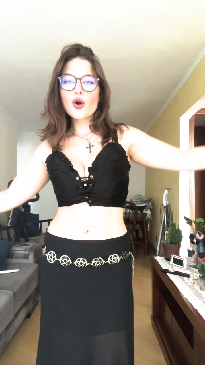 @helenanaviskas