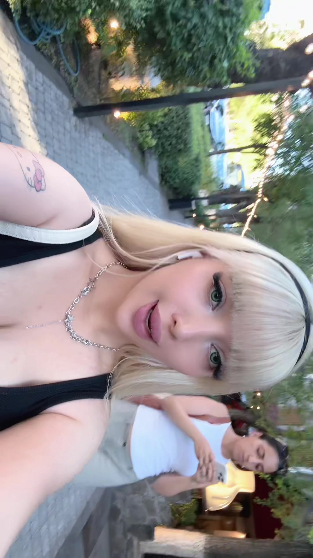@Arianaranjbr