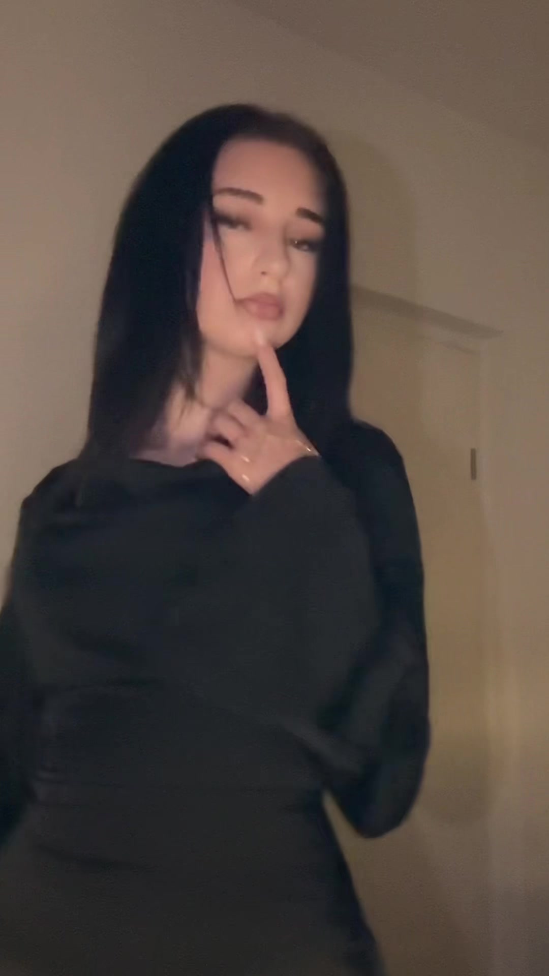 @viktorija