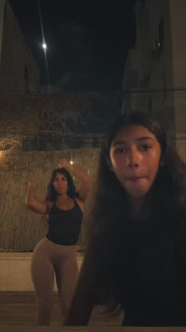 @yuliandemiliya