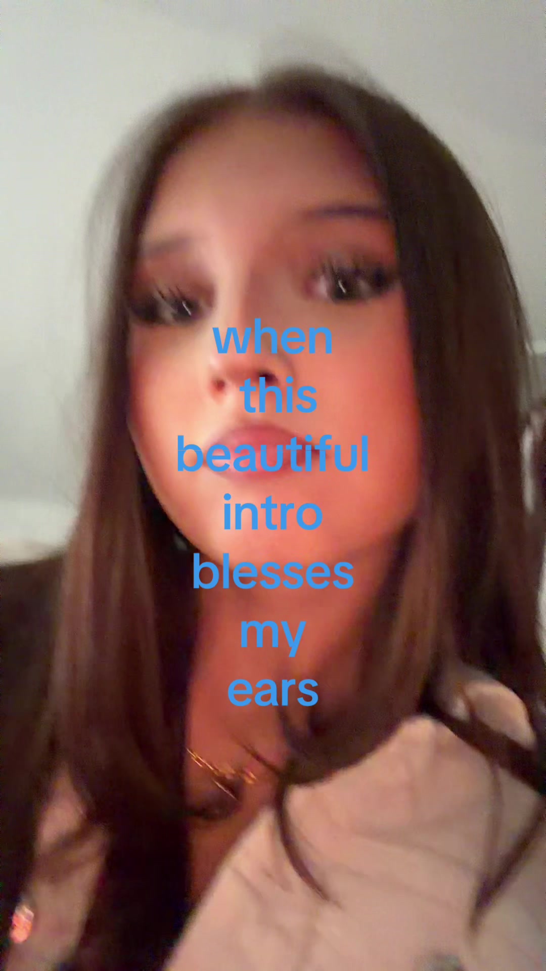 @⁷