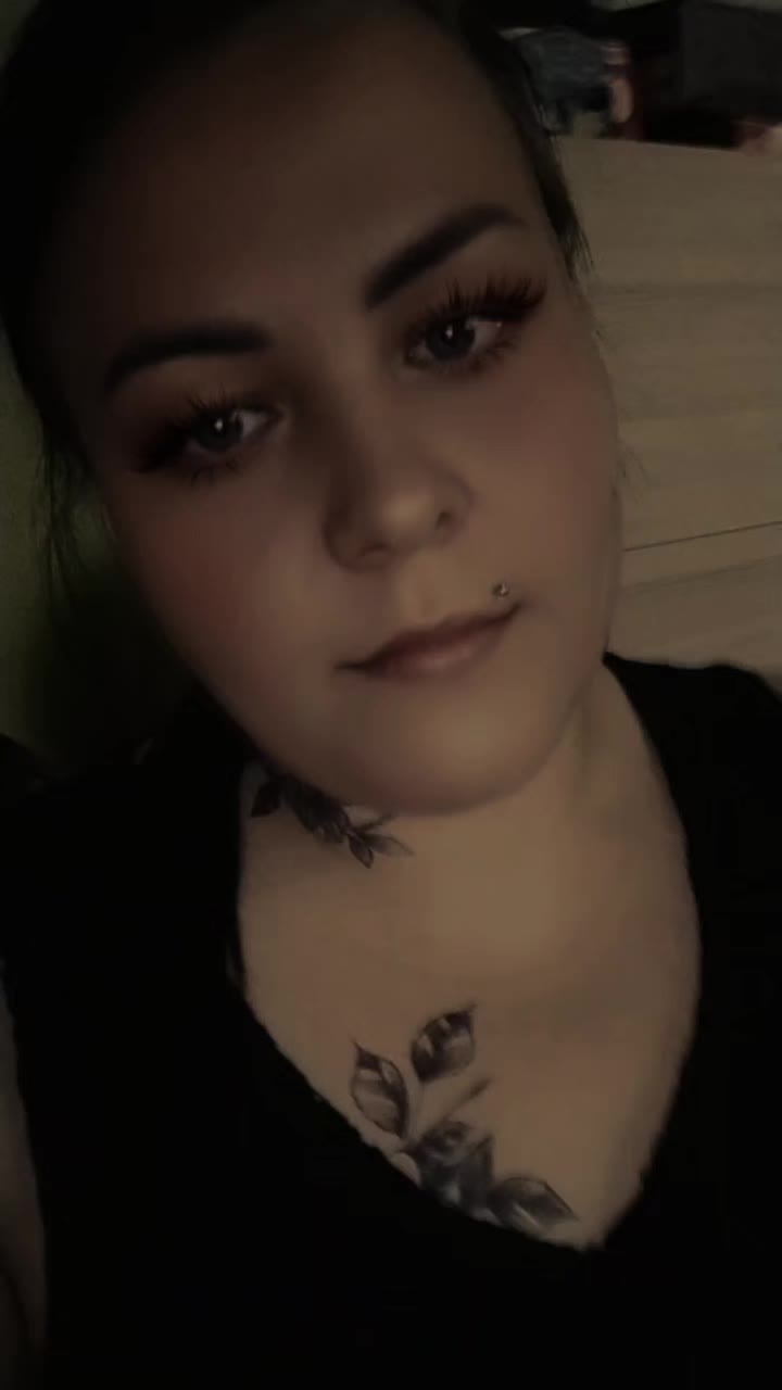 @𝖒𝖆ł𝖆_𝖈𝖟𝖆𝖗𝖓𝖆𝟏𝟖𝟎𝟑