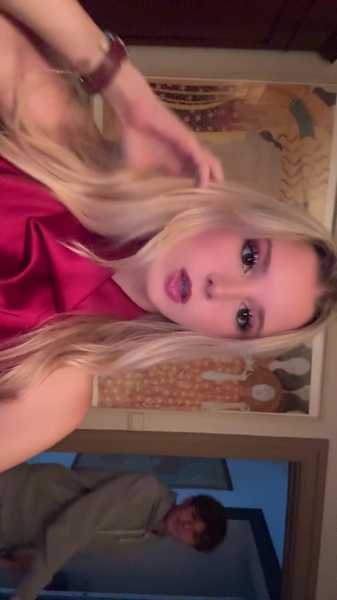 @𝐄𝐥𝐢𝐞