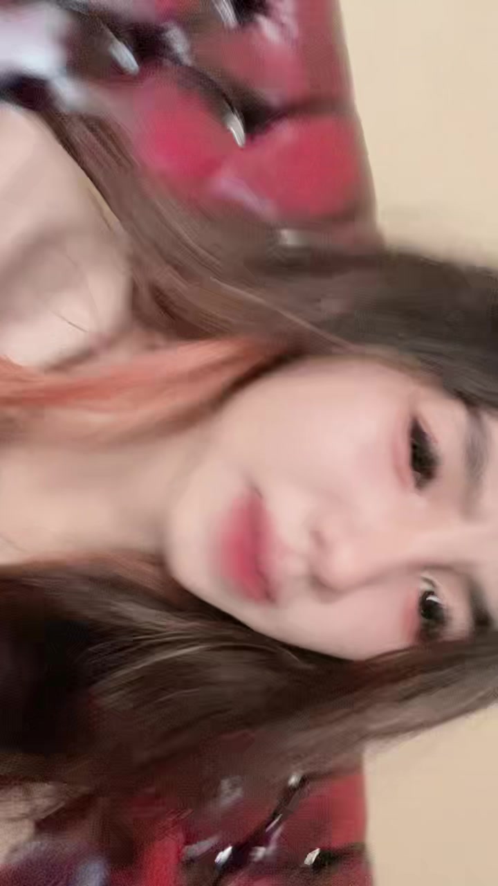 @lylyy