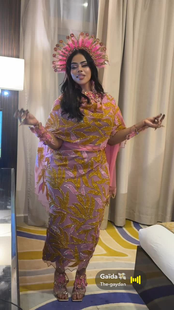 @المصممه/بشائرهشام (توب سوداني)