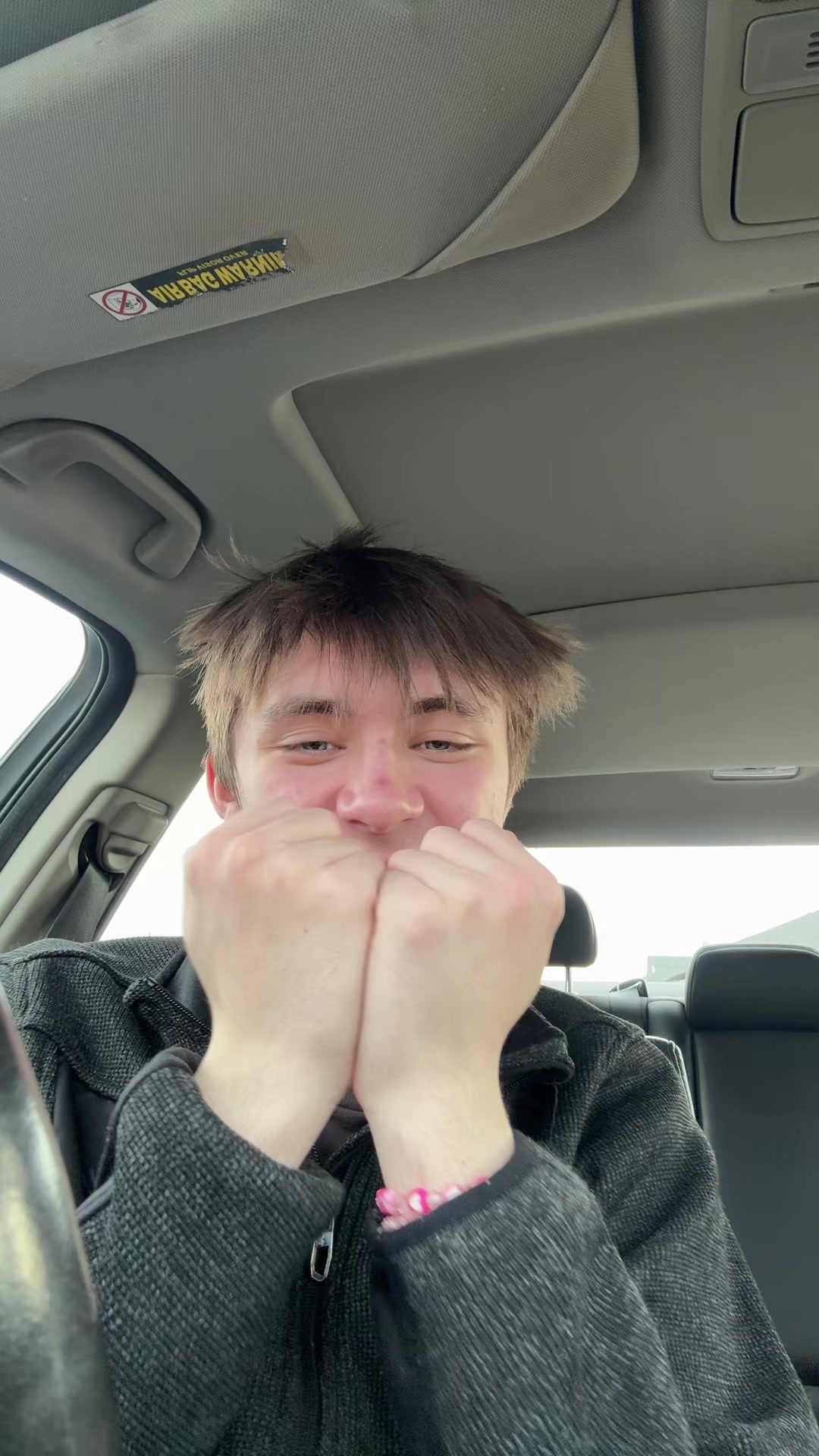 @iLoveEatinfRawCigarettes