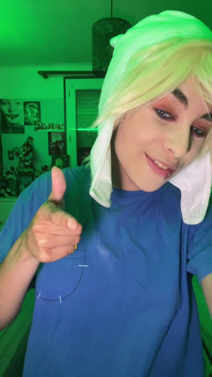 @MaxCosplay ^_^