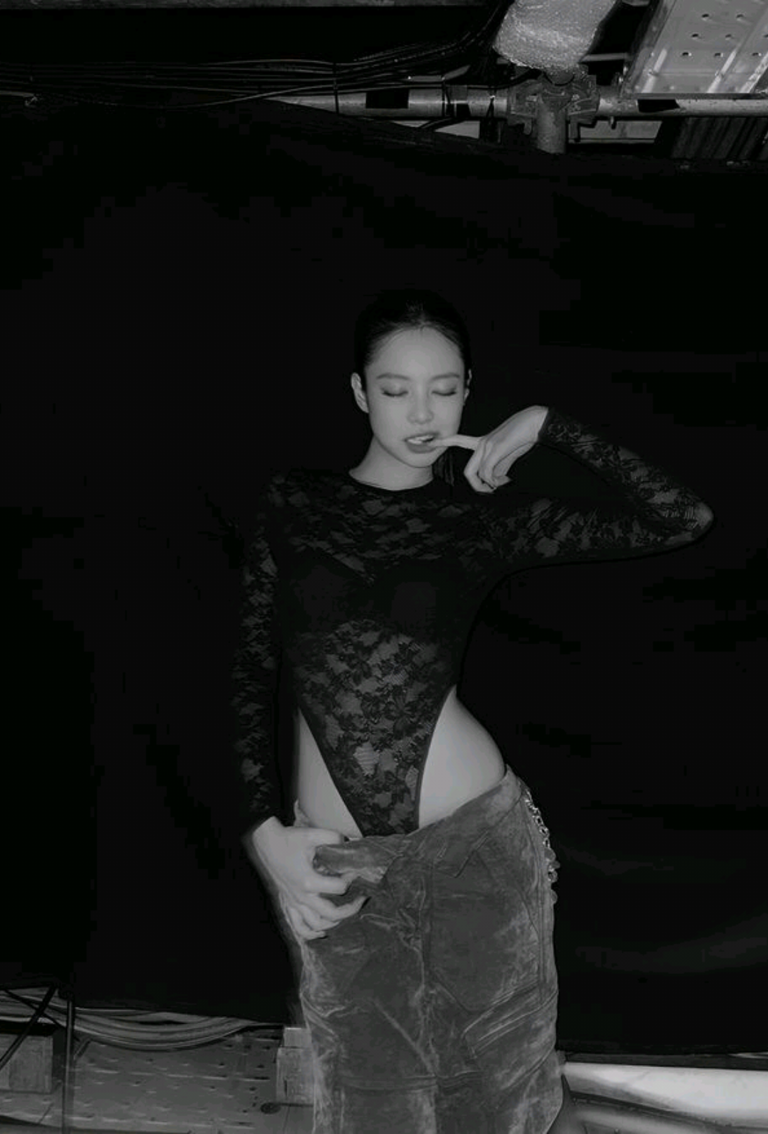 @JIJI. E
