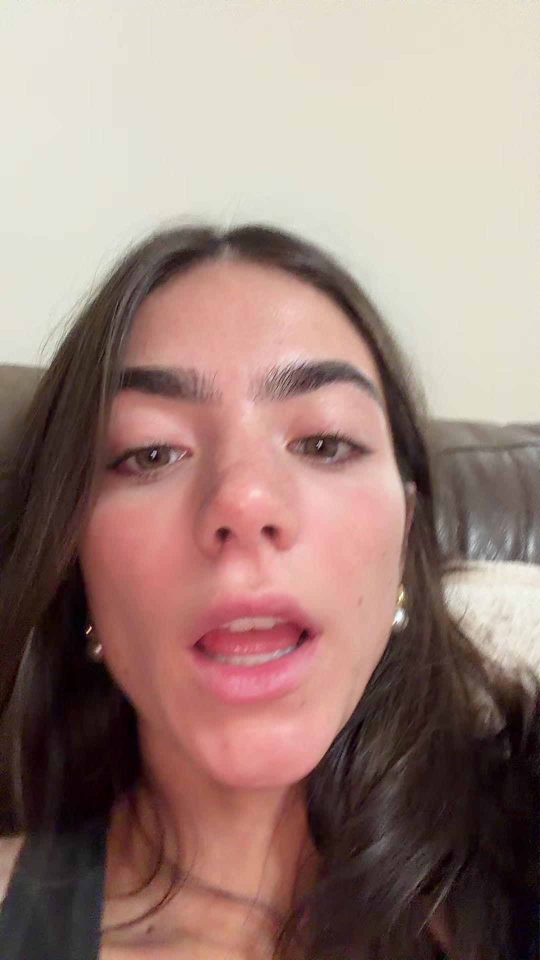 @cyrinna Nicolle