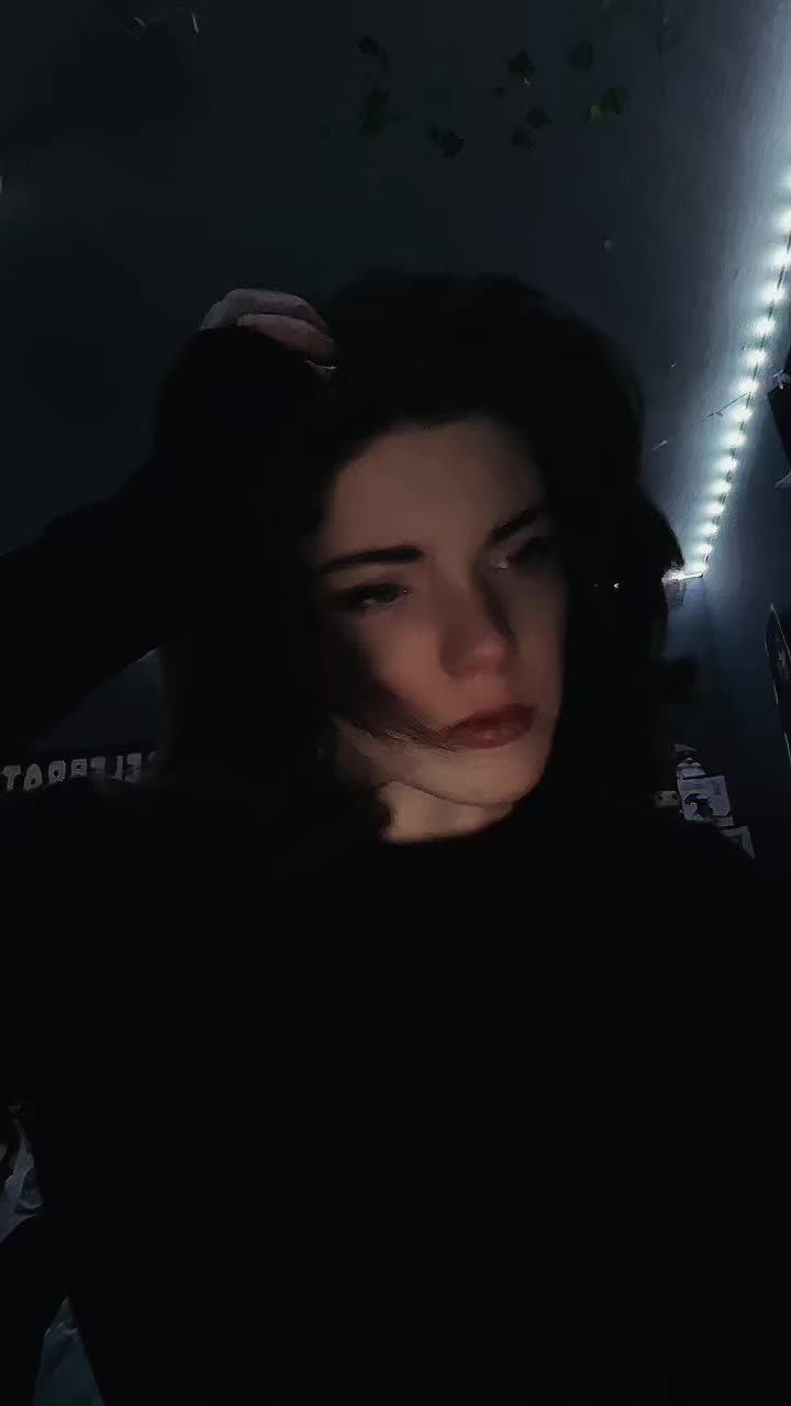 @Kat😸❤️💙