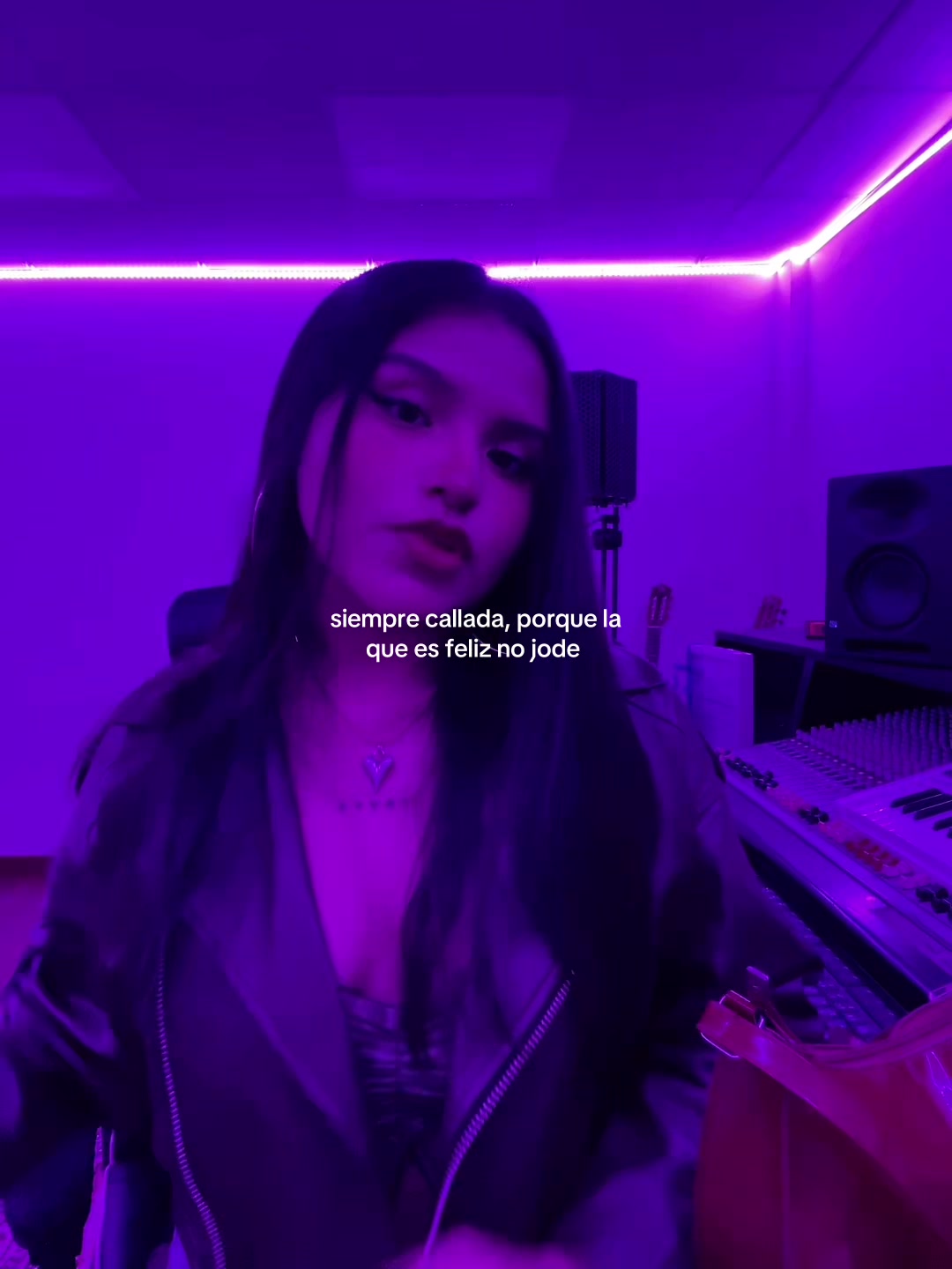 @roxxxi.gi