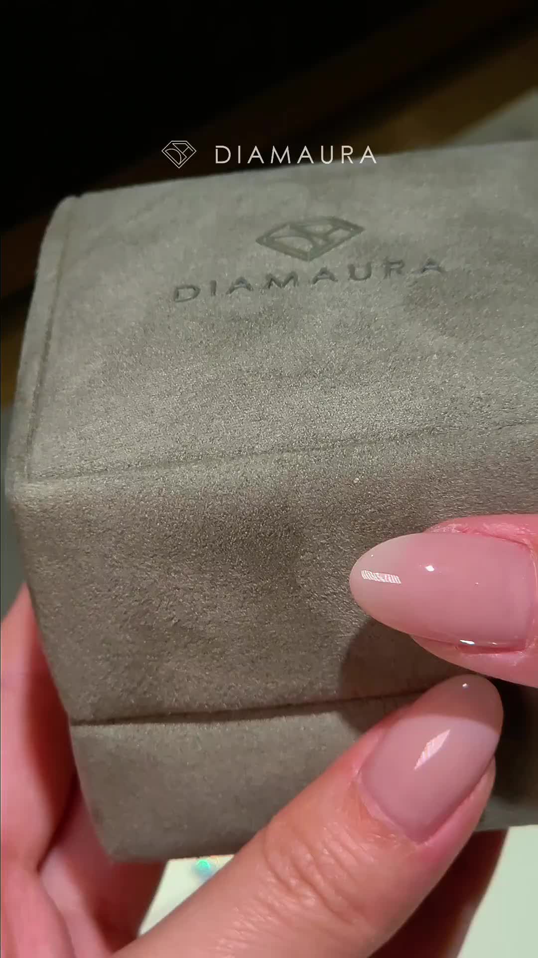 @DIAMAURA JEWELRY