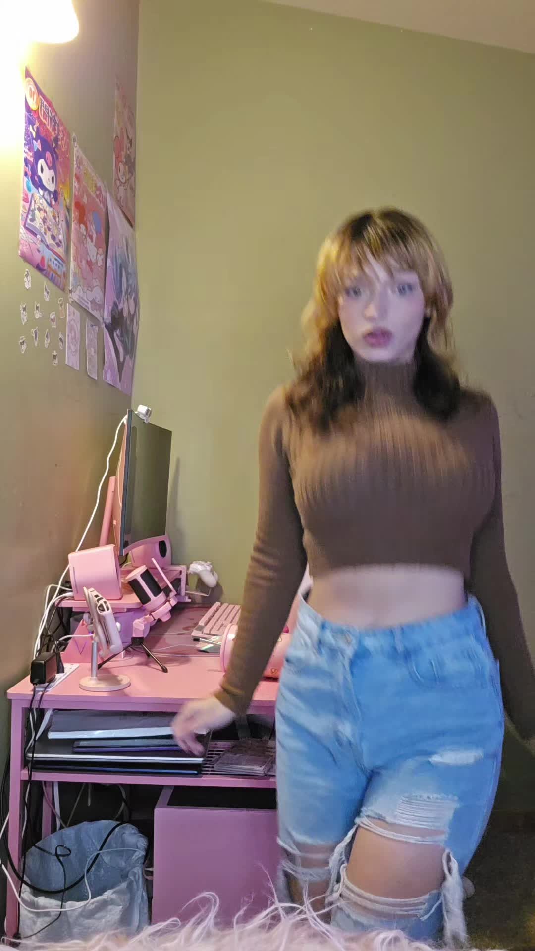 @shroomypixy