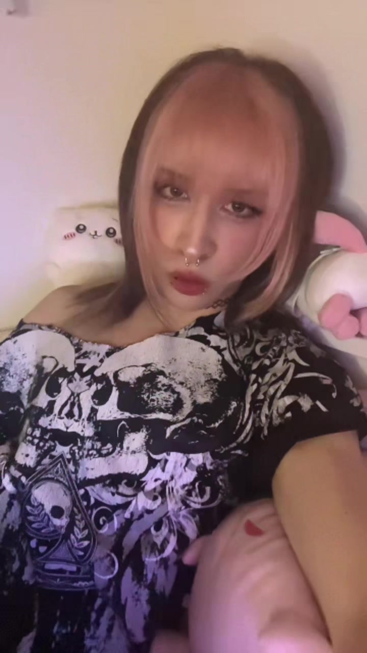 @miky miky 🧃🐇