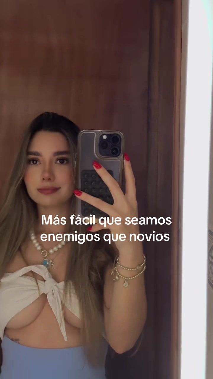 @Sara Torres | Content Creator