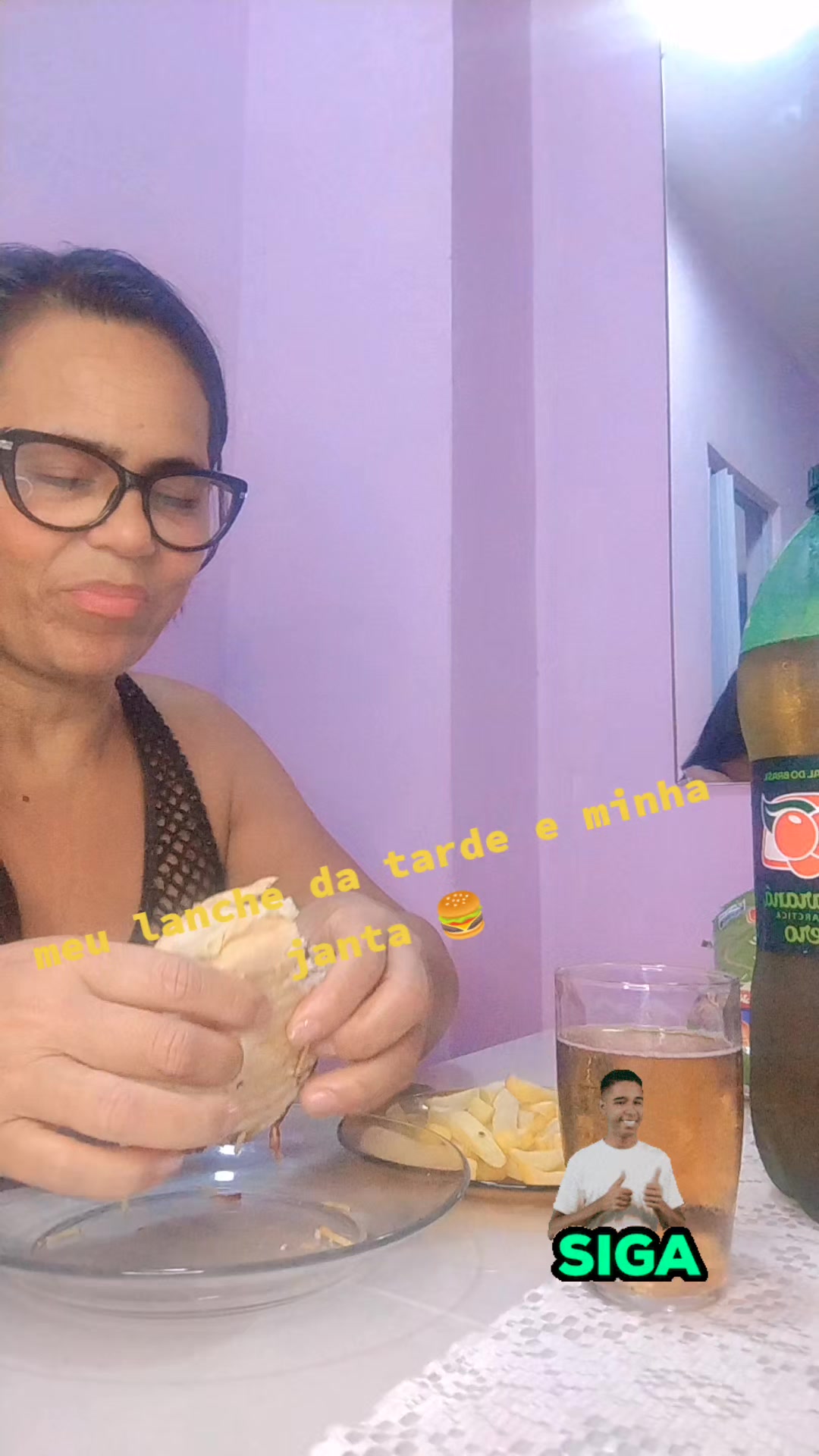 @Ver&ocirc;nica
