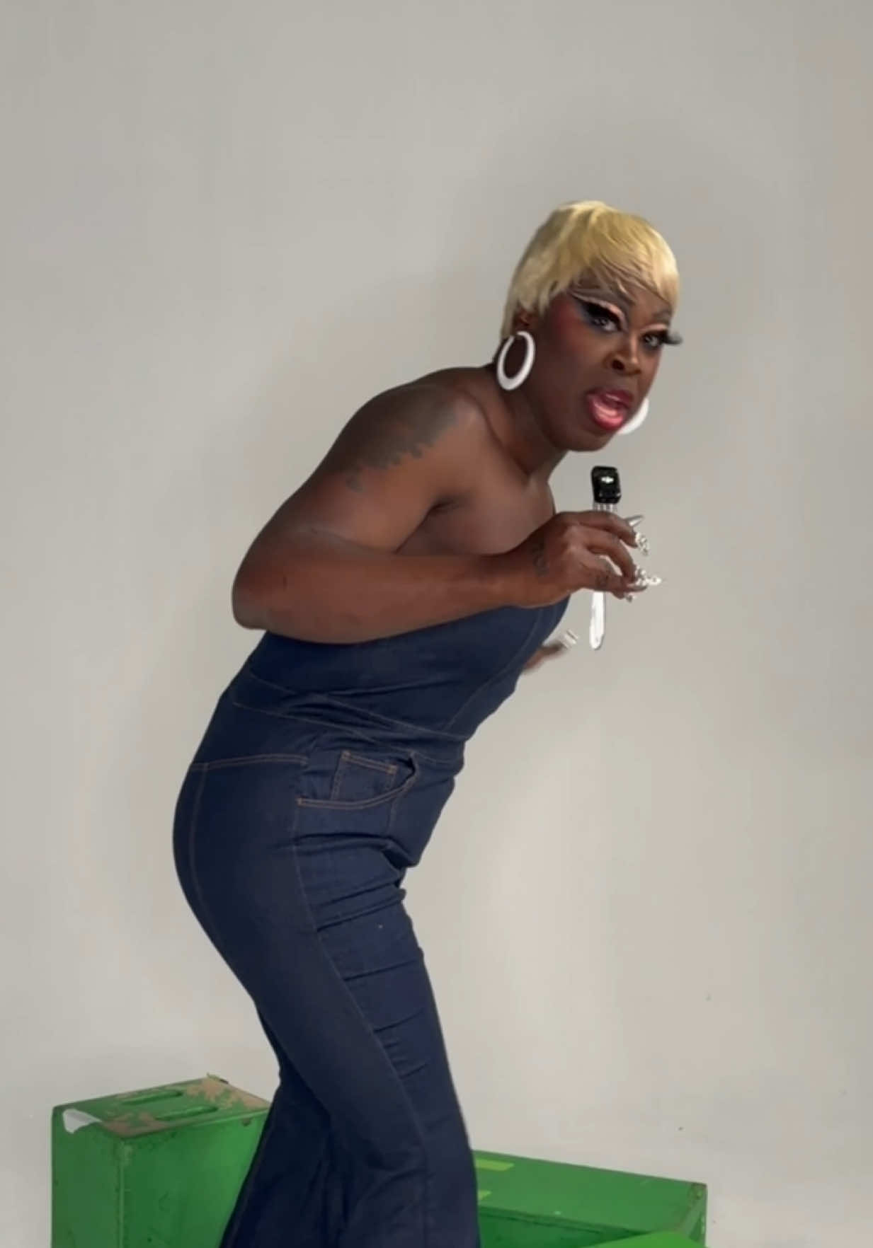 @Bob The Drag Queen