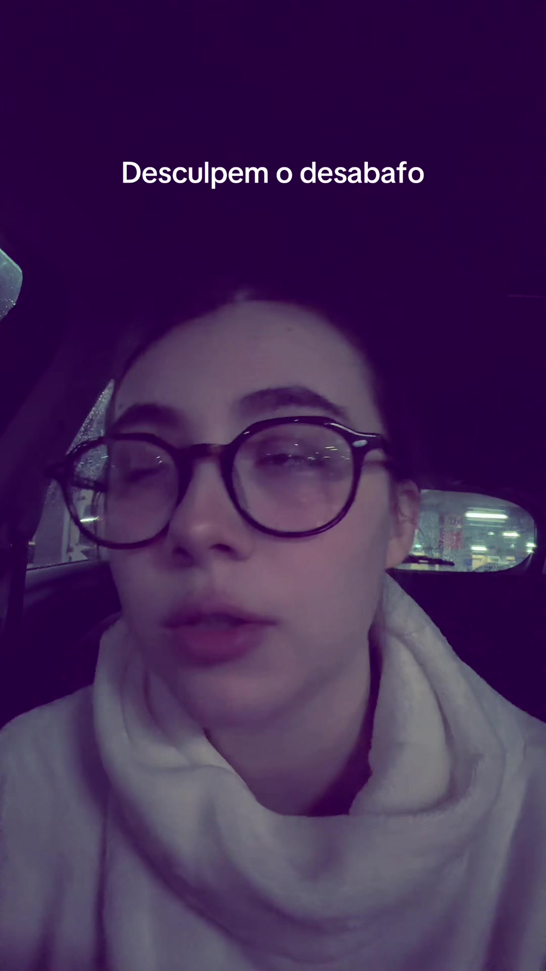 @Haylla Ina&ecirc;