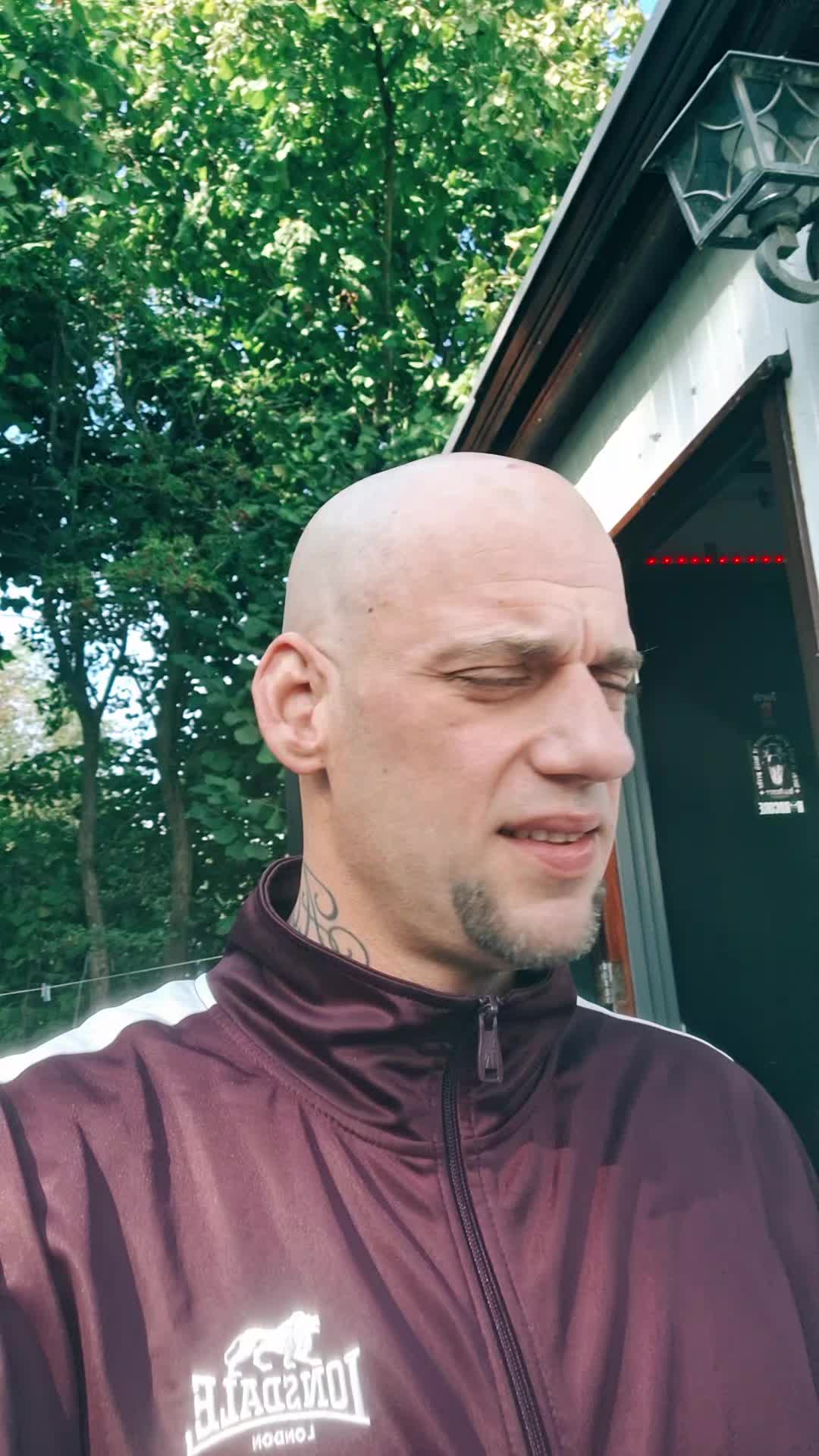 @SnakeBiteNL
