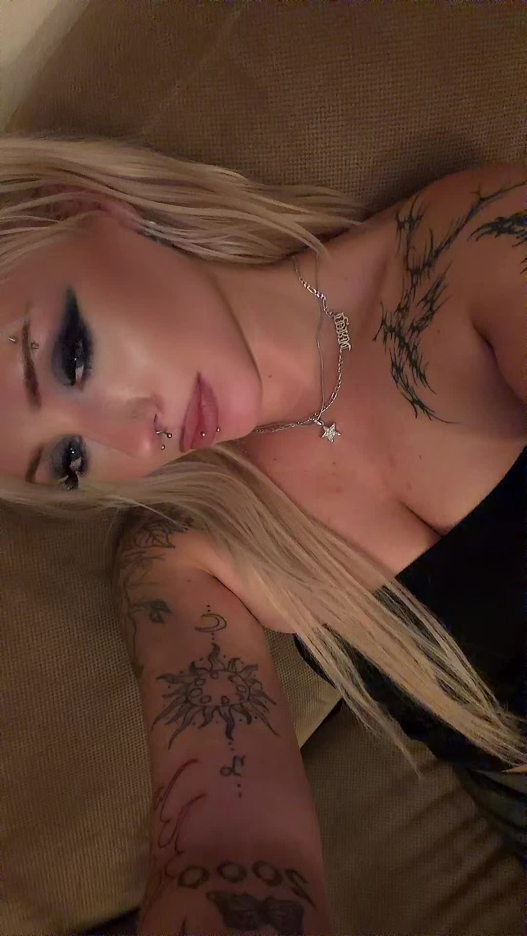 @sky