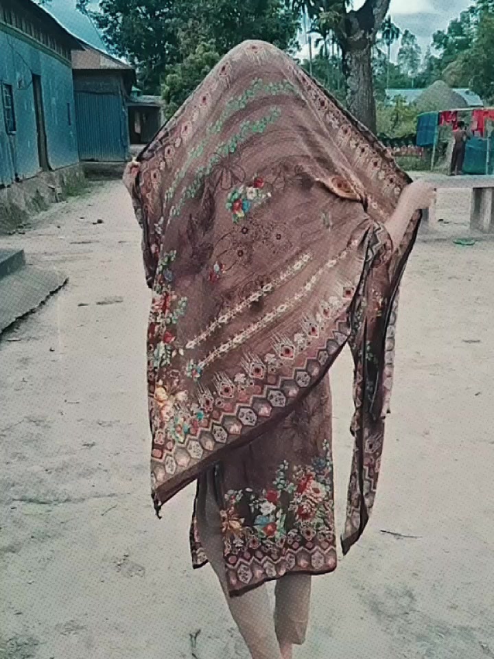 @রাতের পরি