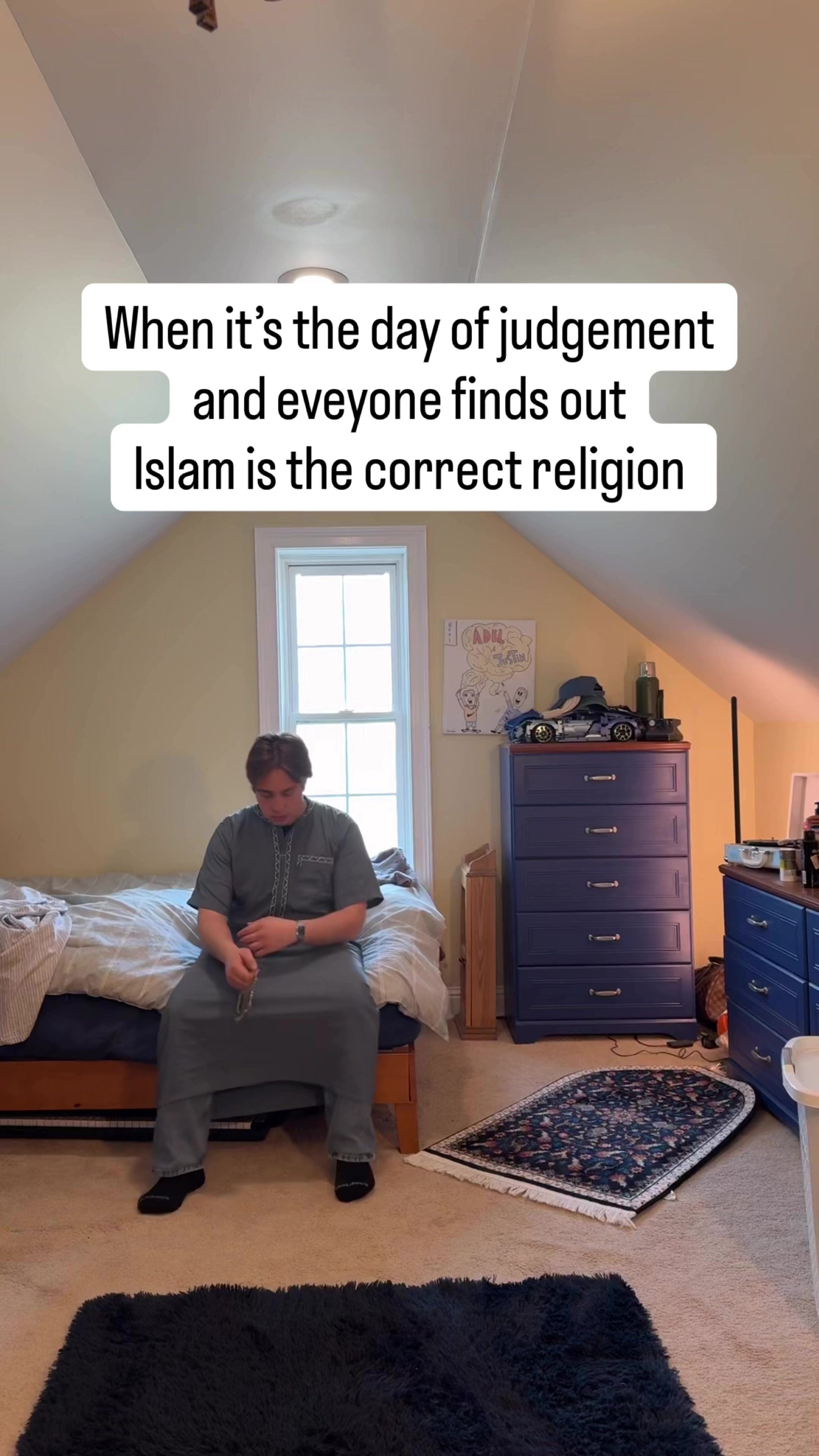 @adoolie_