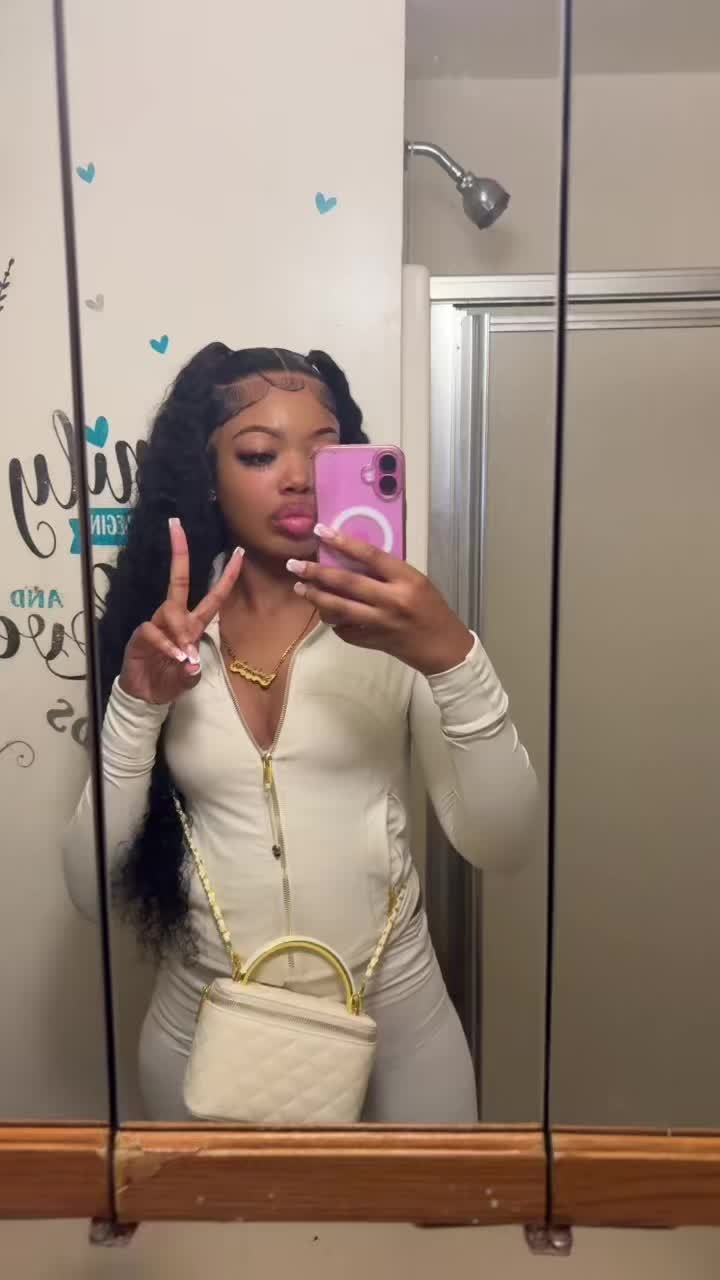 @angelll 🫦