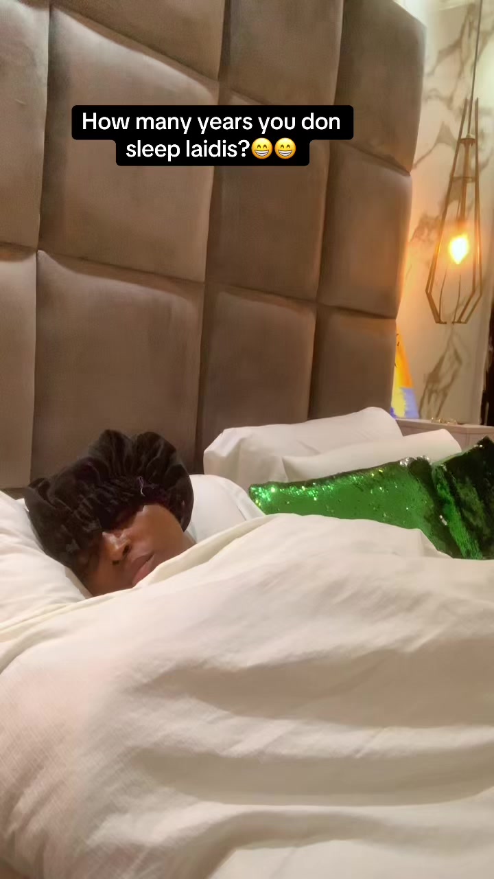 @omolarakowoti
