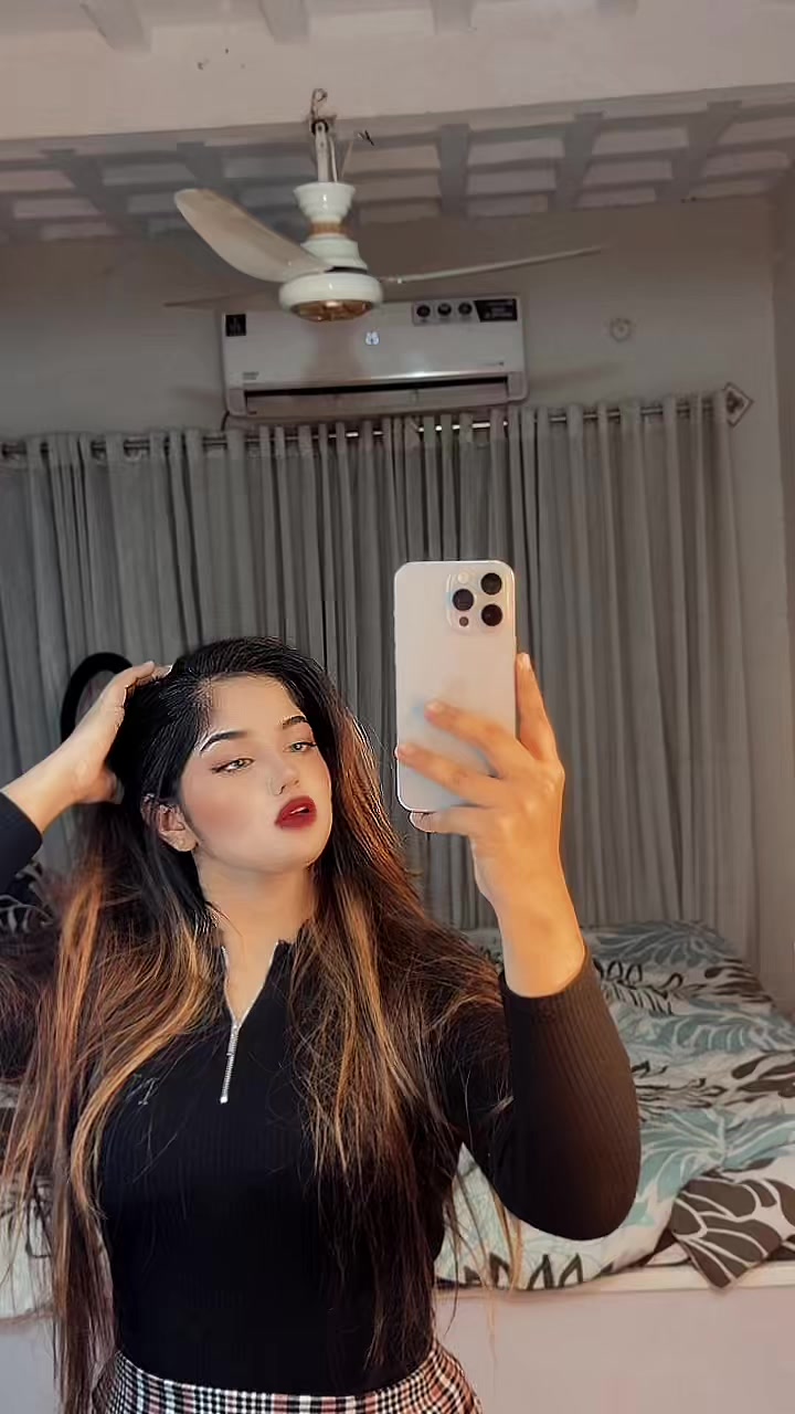 @ReeM Kh@N 🕊️