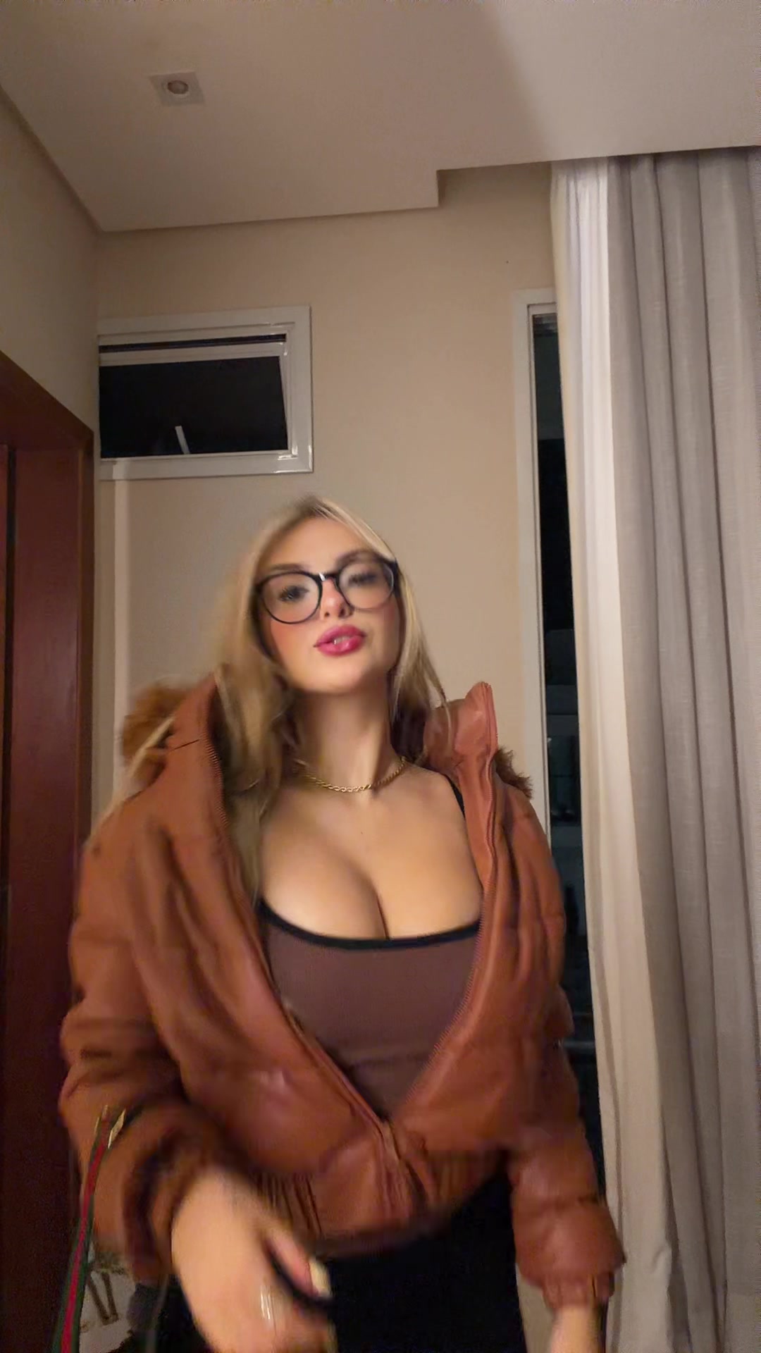 @sarahestanislau
